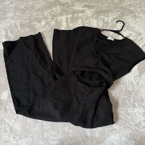 Aritzia Wilfred Brax Black Linen Jumpsuit Wide Legged with Pockets and Back Tie